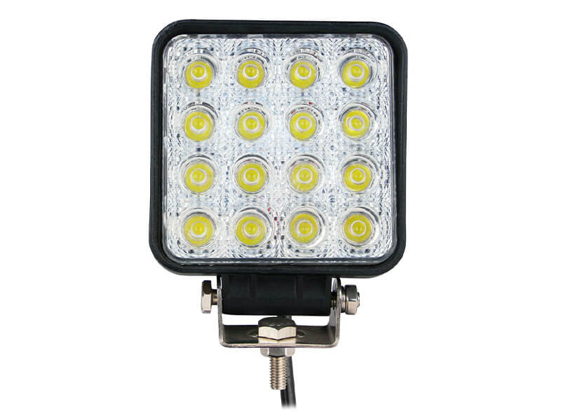LED Халоген M-tech Work Light тип кубче с 16 диода 10-30V, 48W, 6000K, 3600lm, 128x110x58mm – снимка 4